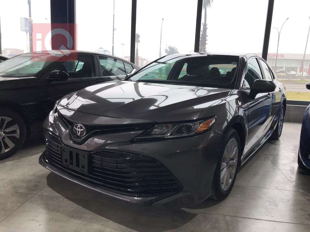 تۆیۆتا کامری